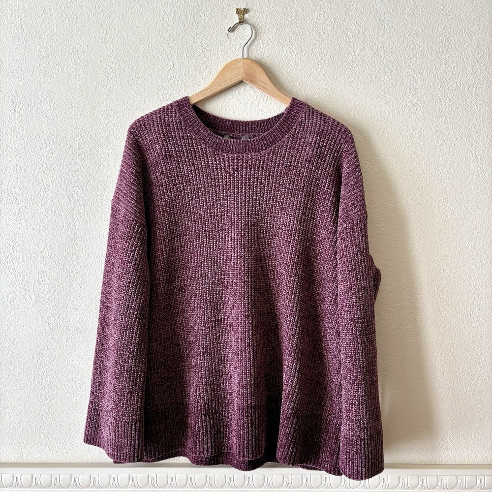 Matty M. chenille crewneck pullover sweater relaxed fit in mauve pink
